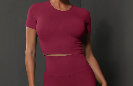 Seamless Sports Top Wine Red